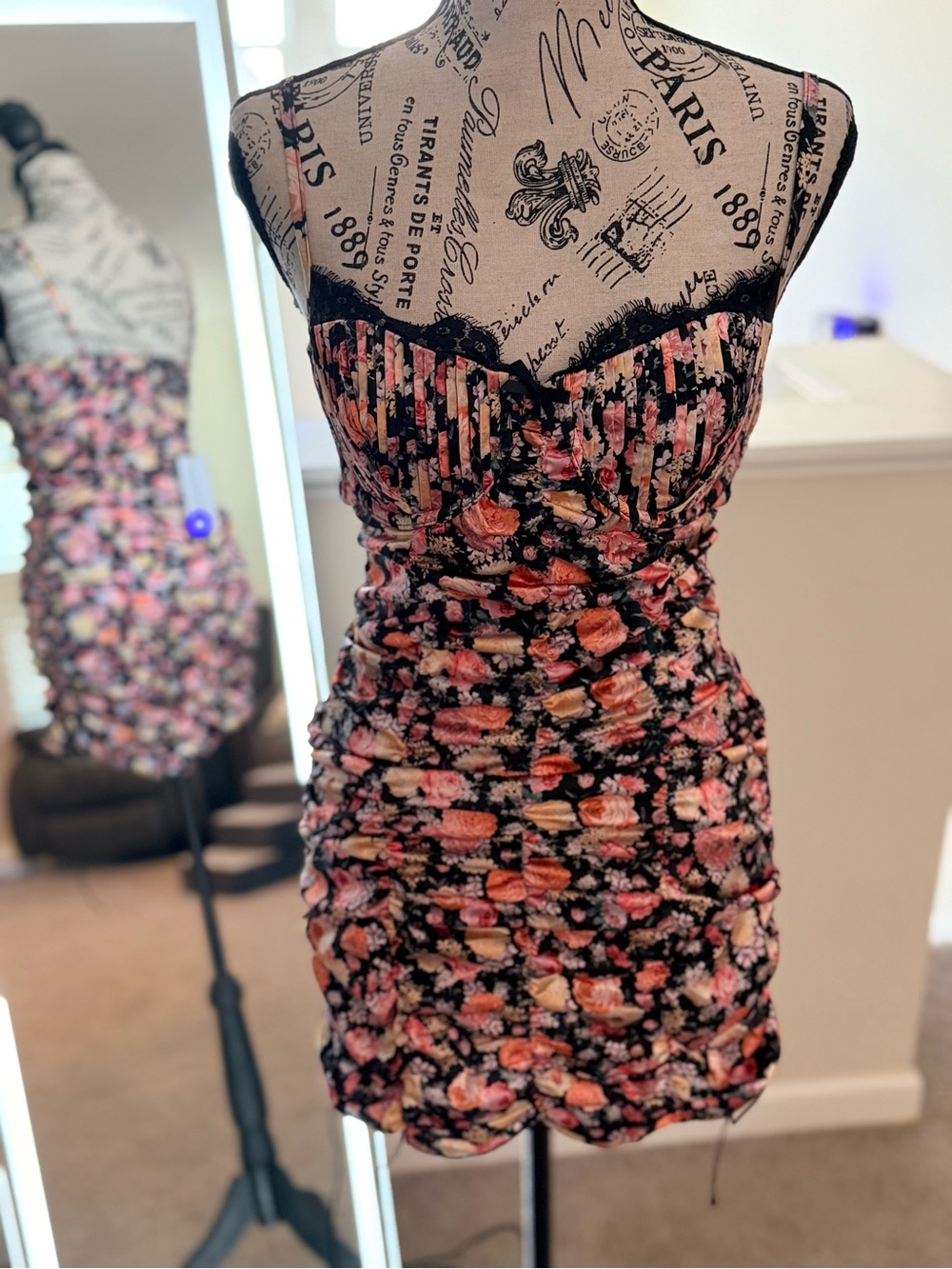 NWT For Love And Lemons Gardenia Mini Dress Black Floral Medium